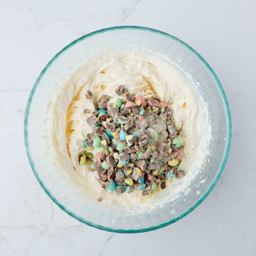 No-Bake Mini Egg Cheesecakes in a Jar - Knead Some Sweets